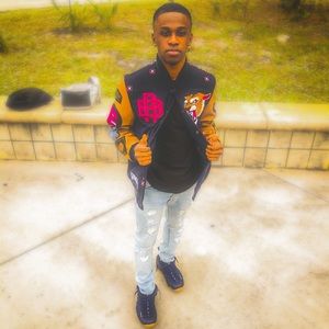 Meet your Posher, Chris